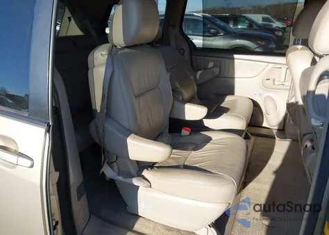 2009 Toyota Sienna Xle from USA, damaged, VIN 5TDZK22CX9S249100